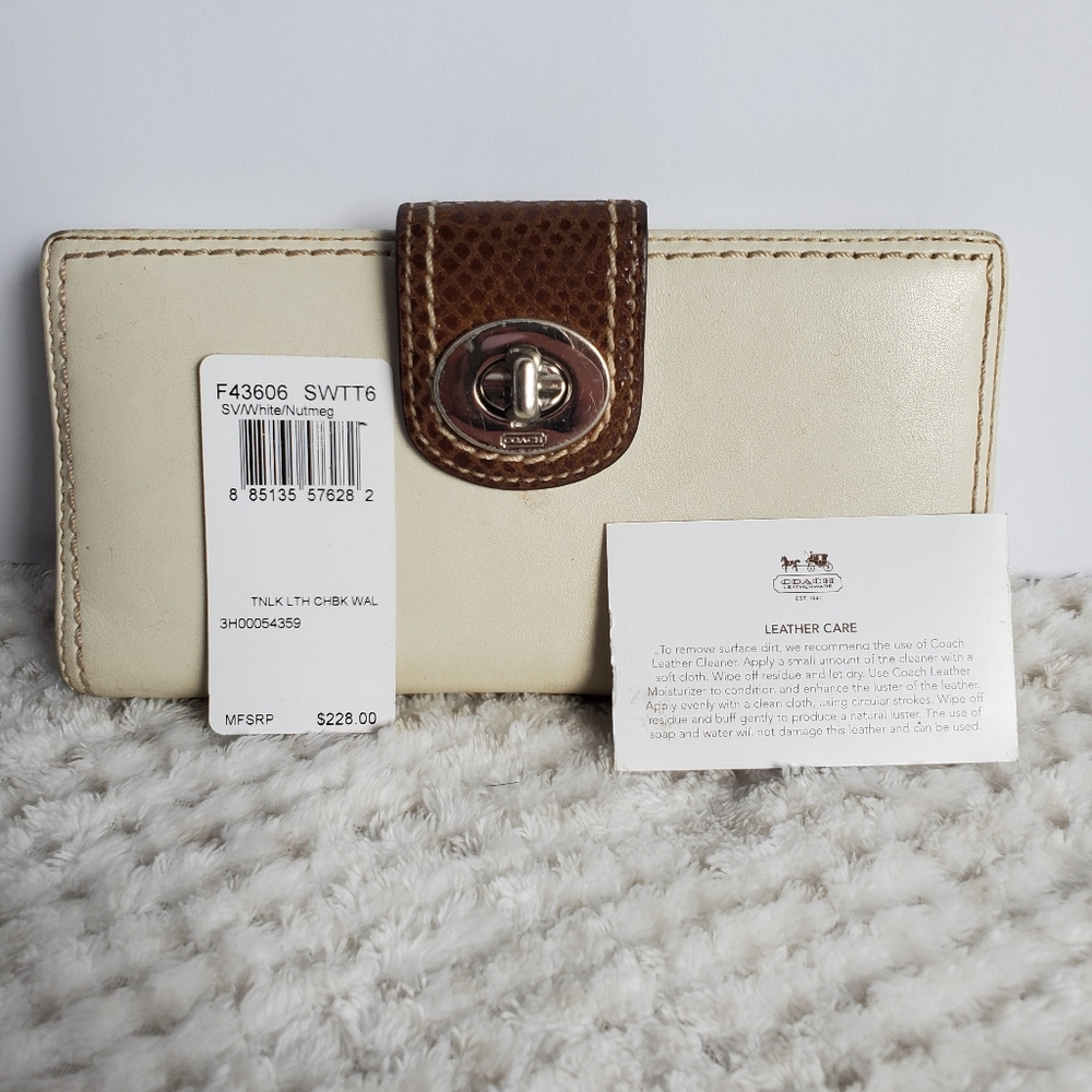Coach wallet